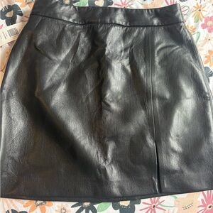 Aritzia (Wilfred) Black Mini Leather Skirt
